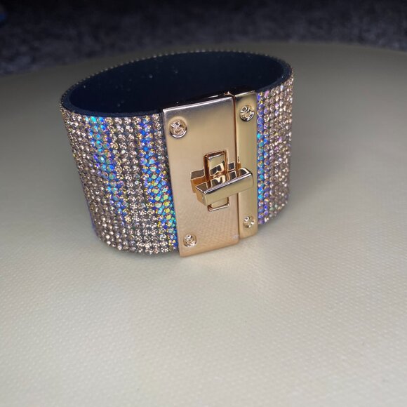 Zebra Print Blue Iridescent Crystal Wide Cuff Bracelet - Picture 4 of 6